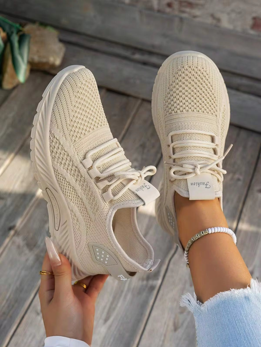 Retro Mesh Sneakers For Men & Women. Low-Top Lace-Up With Ankle Support, Non-Slip EVA Sole, Lightweight For Sports & All-Season Wear